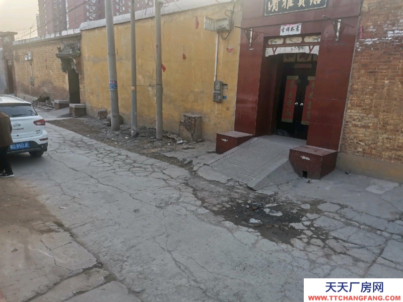 邯鄲 武安市 (出租) 地理位置優(yōu)越，門口停車方便，可以?？看筌?。