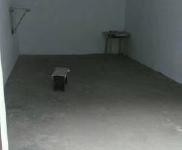 (出租) 歐亞商都后側，和光胡同，車庫50米，也可以做庫房，有停車位