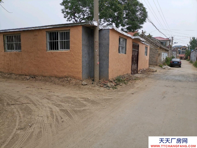 菏澤東明縣城東北角郊區(qū)龍王廟村前街