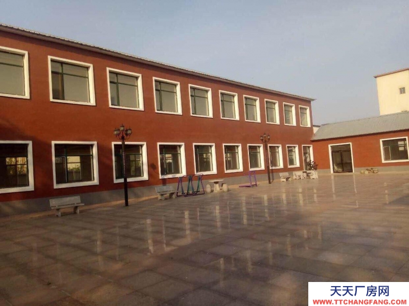 (出售) 鞍山臺(tái)安縣高速口附近 廠房 15000平米