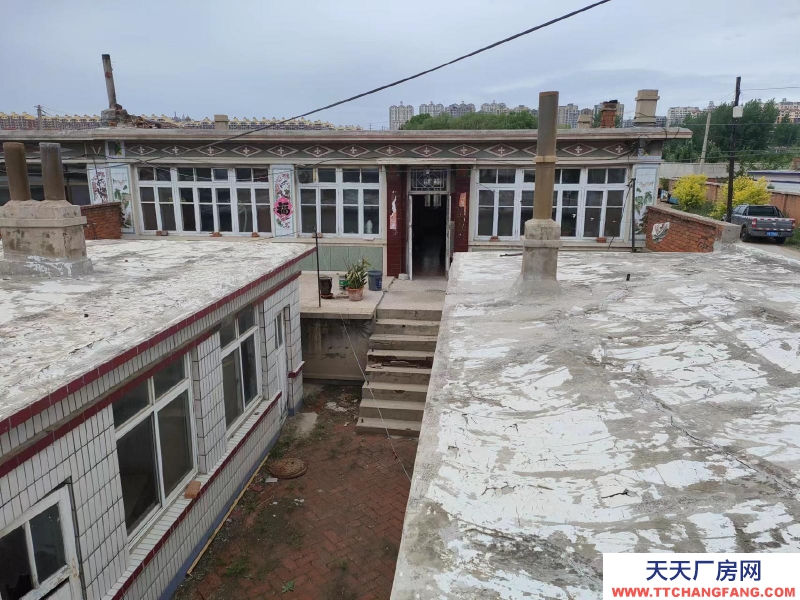 (出售)錦州凌海市新莊子鎮(zhèn)曹家村焦家屯房屋和廠房大院