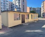 (出租) 可做辦公室和倉庫，8個車庫