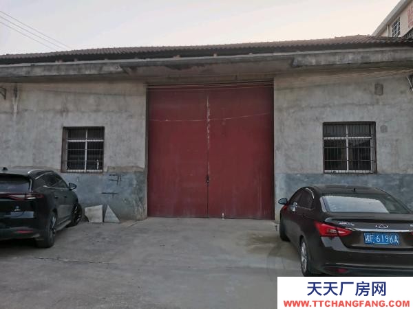 岳陽市岳陽區 高檔倉庫出租，中湘物流園對面，可進掛車，防水地面