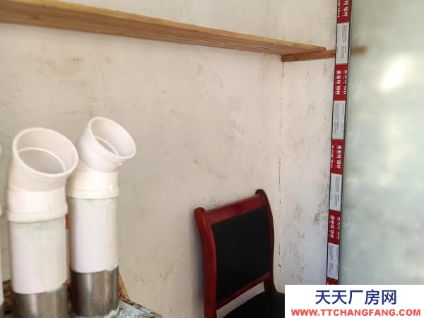 岳陽市汨羅區 現有豬舍五棟宿舍廚房辦公區域三棟三證齊全