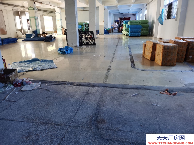 (出租) 汕頭區(qū)政府附近倉庫1200平方