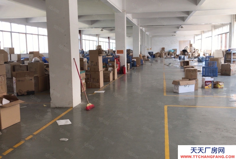 (出租) 江門高新區員工服務中心三樓1550方,租9塊,帶豪華辦公室