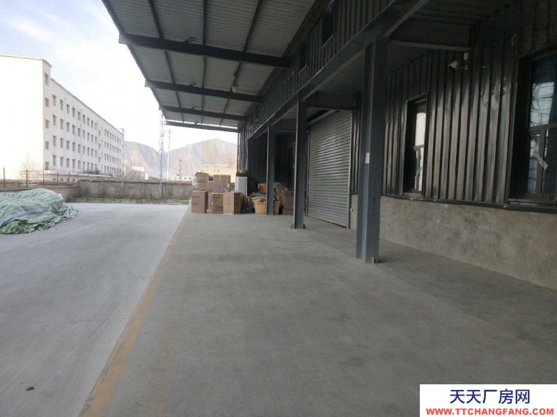 西寧城中廠房出租，可分割、可辦公、超大場(chǎng)地