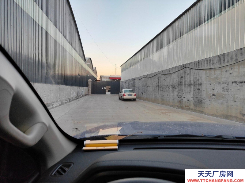 邢臺 橋東區(qū) (出租) 可以整租，也可以分成2個700平方