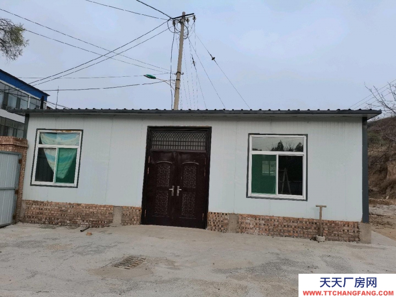 (出租) 出路方便，快速路邊，有100平方的房子，