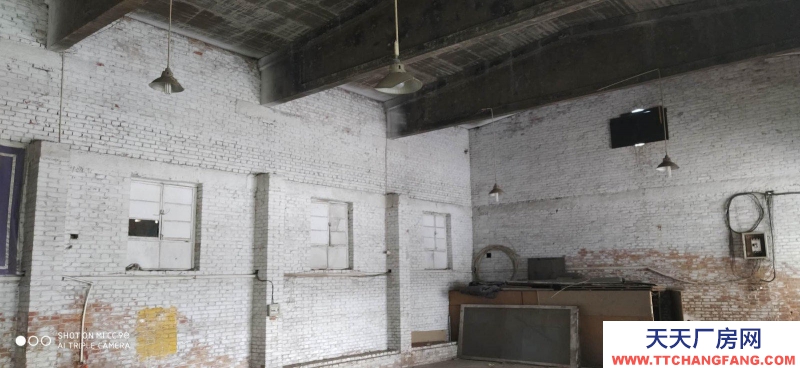 (出租) 庫房出租 汾陽市會(huì)展中心高速口對面