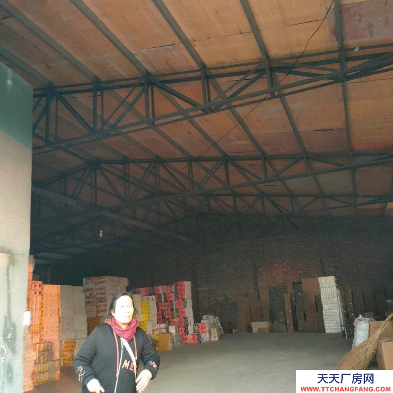 (出租) 靠大道 ，交通方便有水有電，可做小型加工