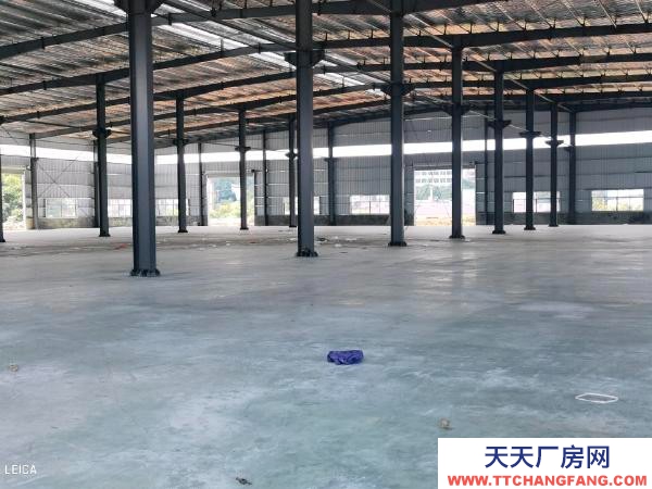 郴州市桂陽區 5700平米，高11米，地板金鋼砂材質，消防管道到位。