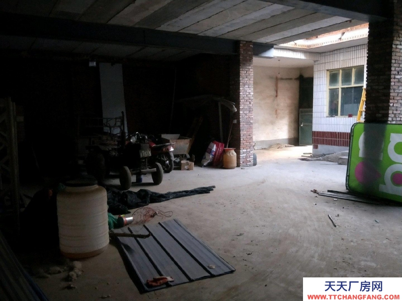 邢臺市 邢臺縣 (出租) 出租倉庫，面積400平方，地址：森林公園北行1000米