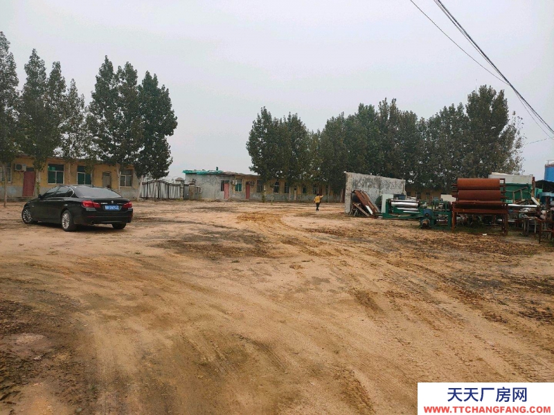 邢臺市 臨城縣 (出售) 占地30畝，緊臨紅旗大街和省道，交通方便。