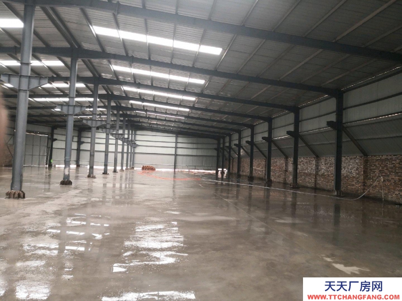 (出租) 2000平米廠房出租，水電齊全，有排水，大車出入便捷