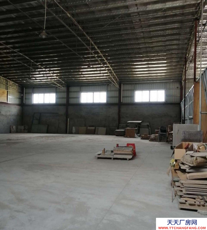 (出租) 湛江遂溪倉庫前拖頭可隨意停泊，國道旁，交通便利