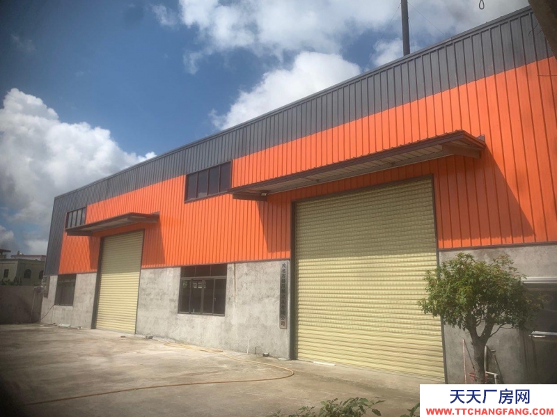 (出租) 廠房，倉庫出租，有三相電，獨立圍墻大院，門外超大空地。