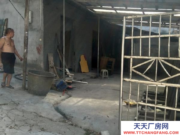 懷化市鶴城區 老廠房，年租金可收5萬八。現忍痛出售。