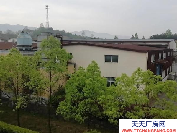 懷化市中方區  位于中方下坪鄉下坪村工業區工業出讓廠房土地出售，兩證齊全