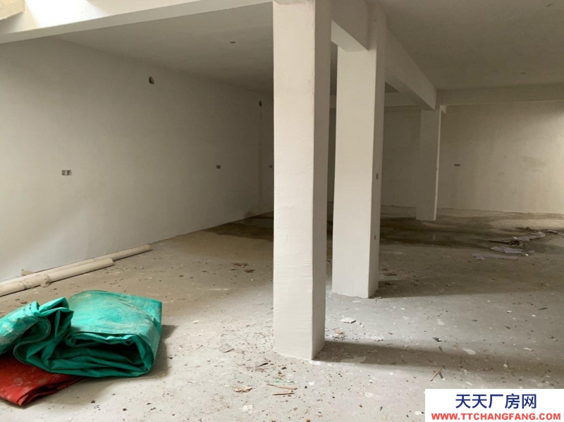 (出租) 地鋪黃墅清水塘小區地下室，東方世貿附近的倉庫。