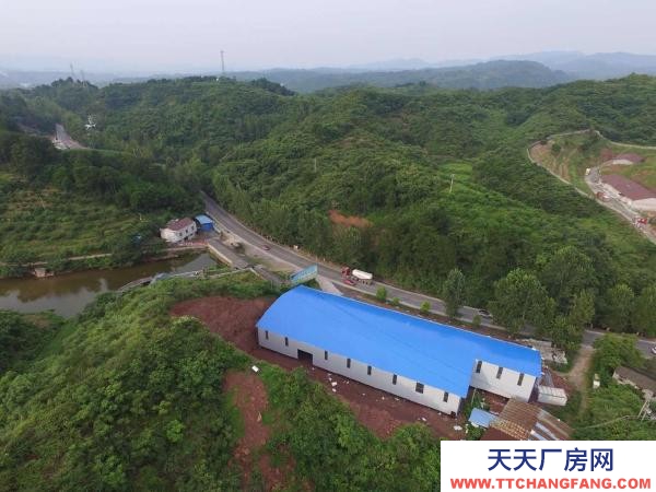 懷化市芷江區倉庫出租 自建倉儲用地，交通方便，場地寬敞