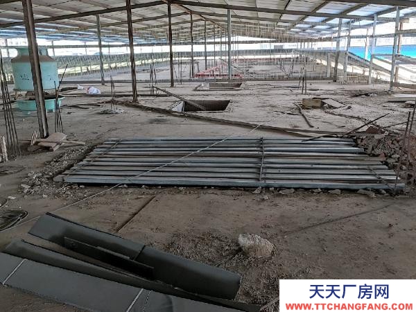 永州市冷水灘區廠房出售 房屋共三層，在市區里可做住宅和辦公