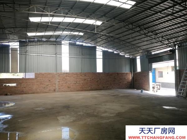 永州市祁陽(yáng)區(qū)廠房出租 四周用紅磚砌墻2.5米高，周圍彩瓦封邊光線好