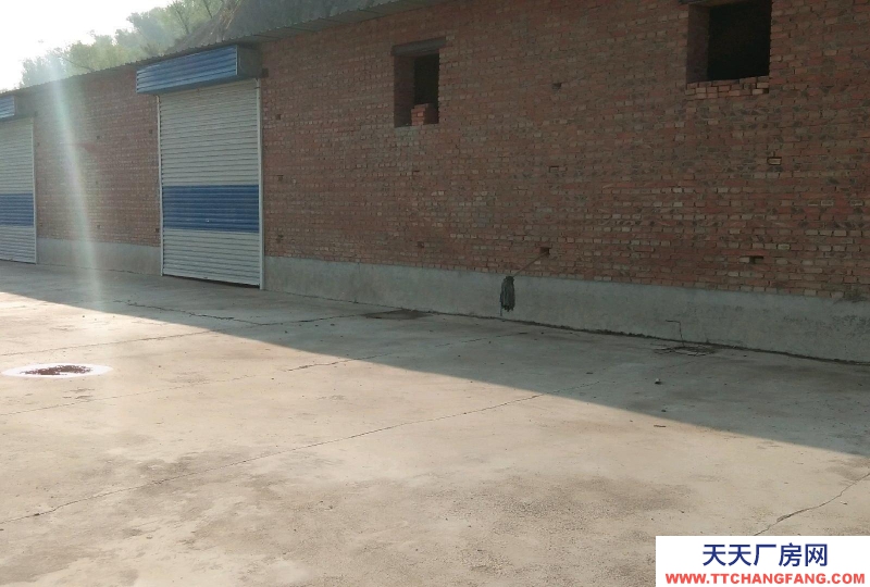 (出租) 偏關(guān)馬道 1200平米 可辦公可倉庫水電暖齊全 價(jià)格面議