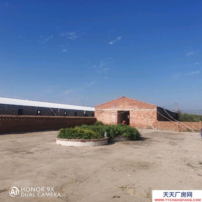 (出售) 本養殖園區，5個大圈，可養殖牛，豬，羊等一切家畜牲