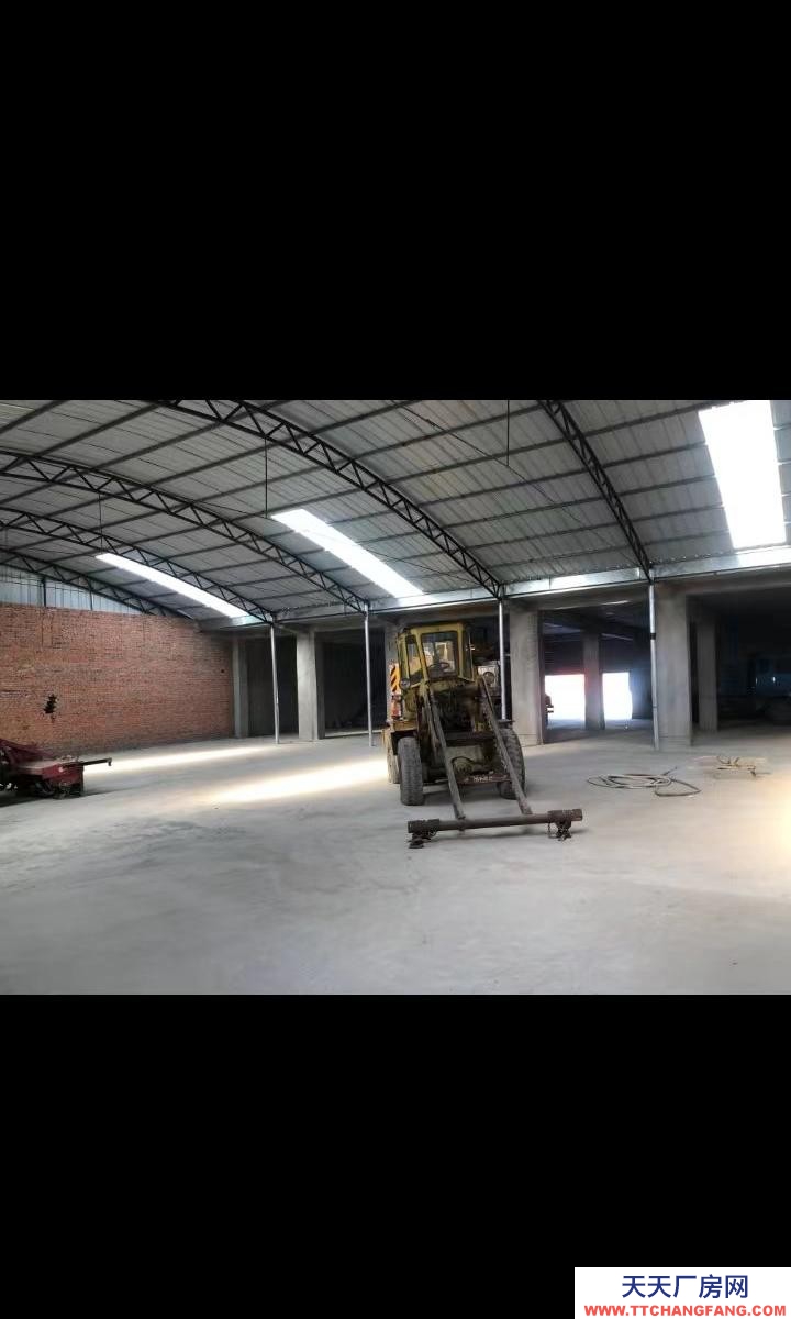 (出租) 庫內寬敞，可進出大車，可放大型機械。