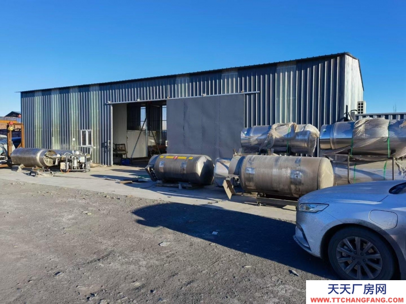 (出租) 新建廠房，大門口是二級路，路邊有飯店超市等，院內是停車場