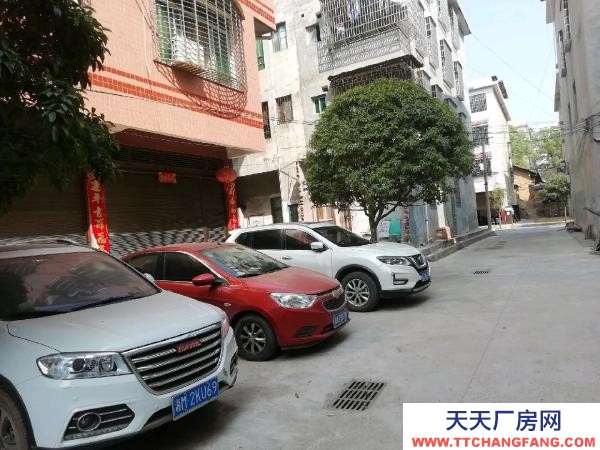 永州市祁陽區(qū)物資倉庫 汽車總站附近雙門面房 可做倉庫 70平米