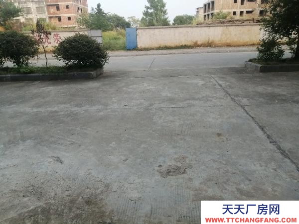 永州市道縣物資倉(cāng)庫(kù) 可以做倉(cāng)庫(kù),工廠,交通方便,好停車(chē)。,