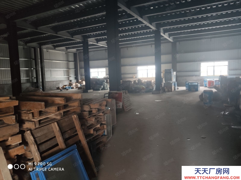 紹興市諸暨(出租) 便宜倉庫!三都工業區2000平米帶卸貨平臺倉庫出租