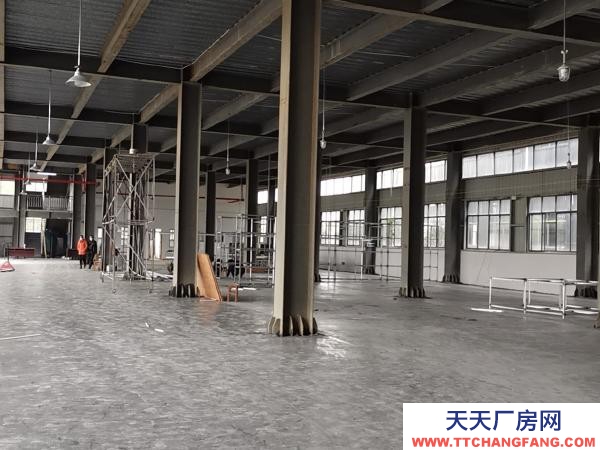 永州市東安冷凍飲品廠房  鋼構單層標準廠房，整層或整棟1500至7100㎡廠房出租。