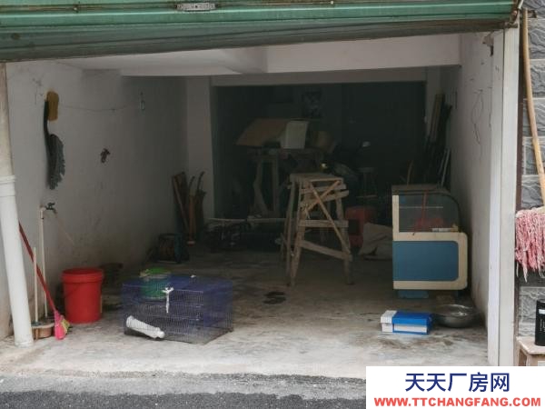 永州市東安物資倉庫  同心路鑫龍家園小區1樓車庫33平