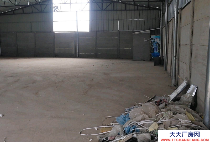 邢臺 平鄉  (出租) 門臉加庫房。交通便利緊鄰大路，