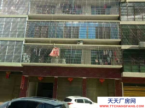 婁底市婁星物資倉庫 婁底市春暉學校旁，梅子灣移民區，交通便利，可做倉庫，。