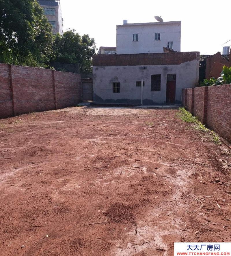 (出租) 梅州興寧可做各種加工廠或倉庫內(nèi)有套房5房2廳，水電齊全。