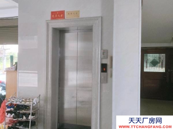 婁底市婁星物資倉庫 樂坪西街加氣站四層電梯實測開車市中心6房租可面議