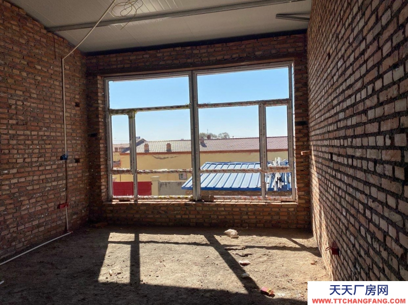 (出售) 賽罕著急低價出售，九中西墻附近，