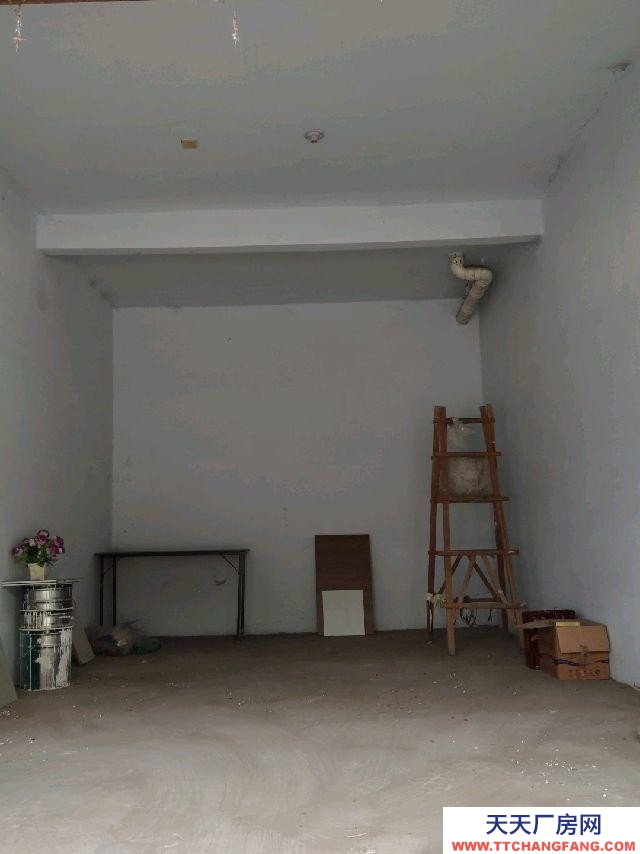 邢臺 沙河 (出租) 綠洲新城小區大型車庫，可停車，可做倉庫