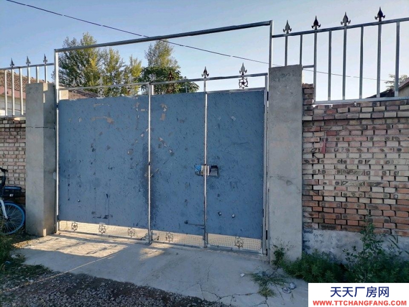 張家口 橋東 茶飲料廠房(出租) 獨院，三相電噪音梢大可接收，場地寬闊