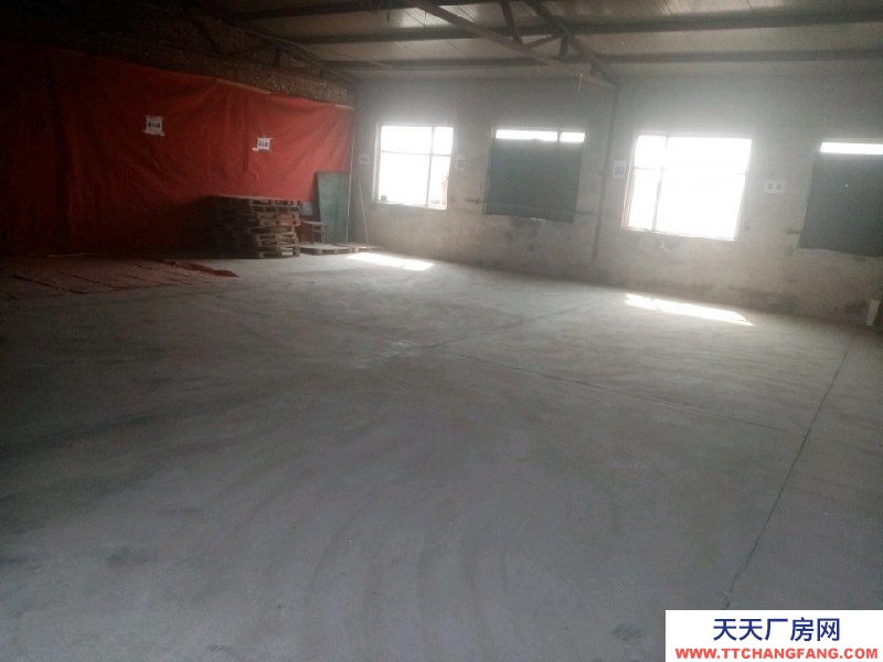 張家口 橋東 食用動物油脂廠房(出租) 王家寨有190平米,110平米,還有一個三間平房的小獨院。