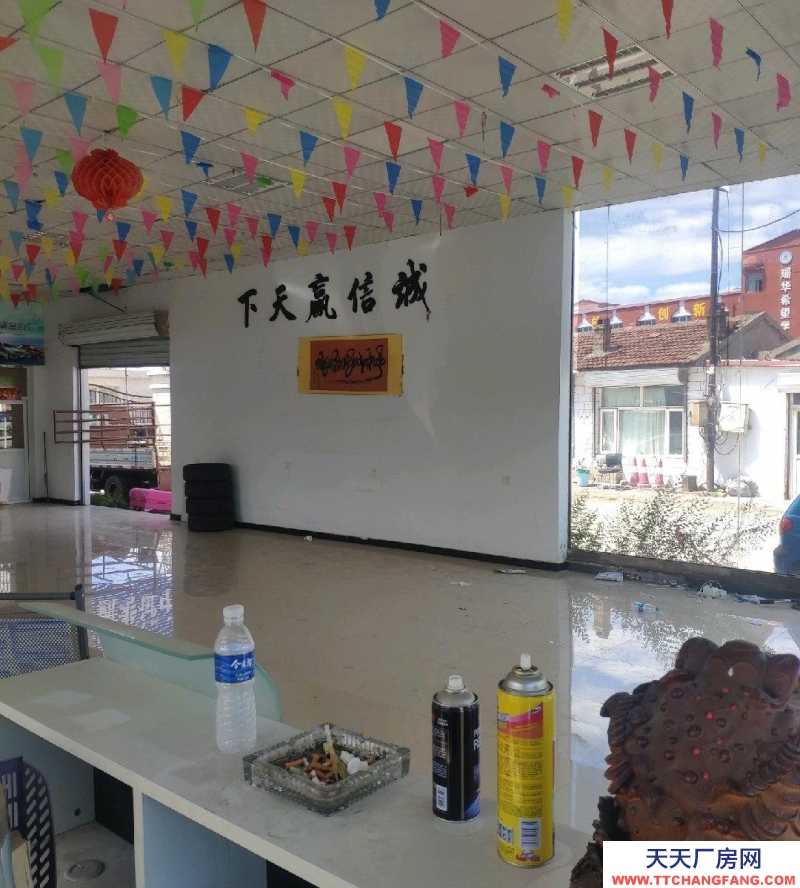 張家口 橋東 (出租) 龐大北三公里處可做飯店，展廳，洗車賣車等等
