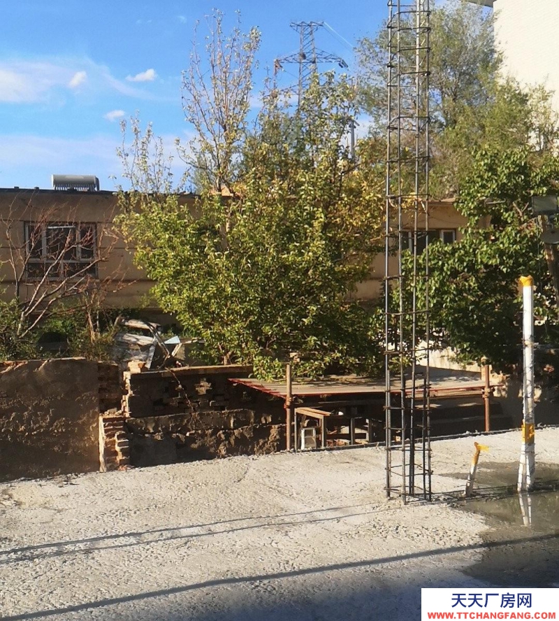 張家口 橋東 (出售) 上東紅郡附近有紅本辦公房