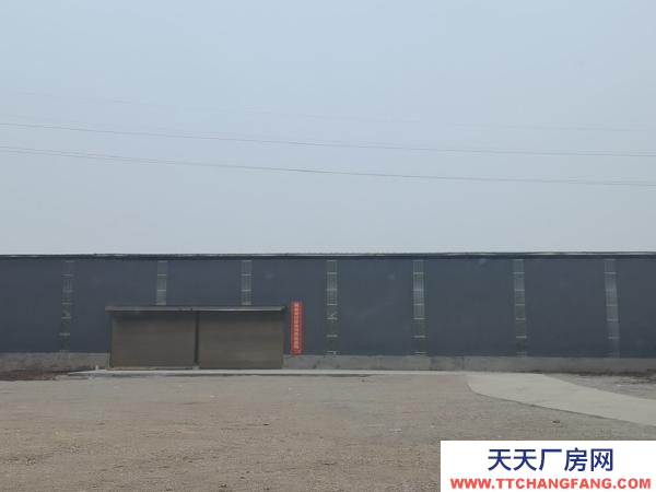 婁底市新化物資倉庫 廠房場地交通便利，停車方便，適合任何車輛出入，價格面議