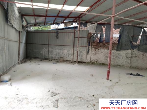 婁底市漣源物資倉庫 開成商業(yè)廣場附近，交通方便