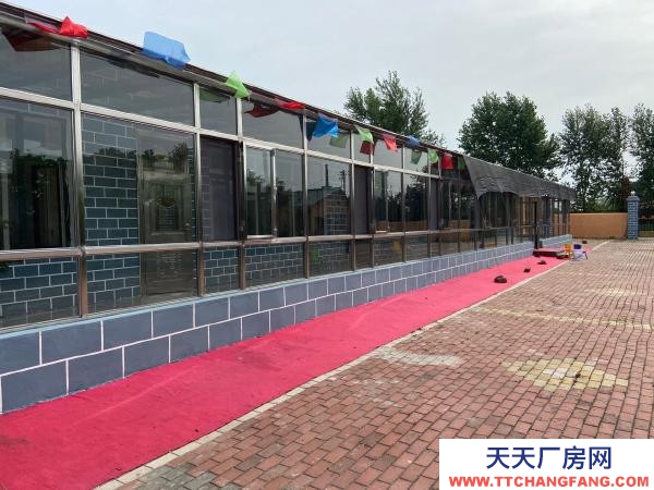 呼蘭房屋兩棟面積380平米裝飾整潔干凈，院落綠化完整餐飲行業(yè)