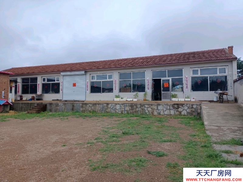 張家口 橋西  (出售) 水電齊全三相電出入方便面積寬大高速口附近 可辦公 辦糖果制品廠